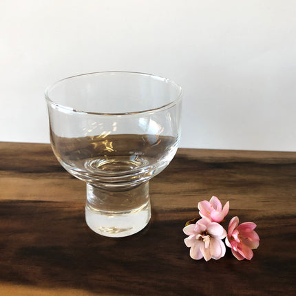 Stout Glass Sake Cup with Base (L)
