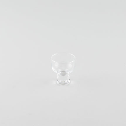 Stout Glass Sake Cup with Base (L)