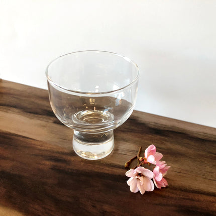 Stout Glass Sake Cup with Base (S)