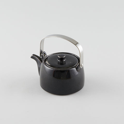 Tea Pot withMetal Handle - Black (S)