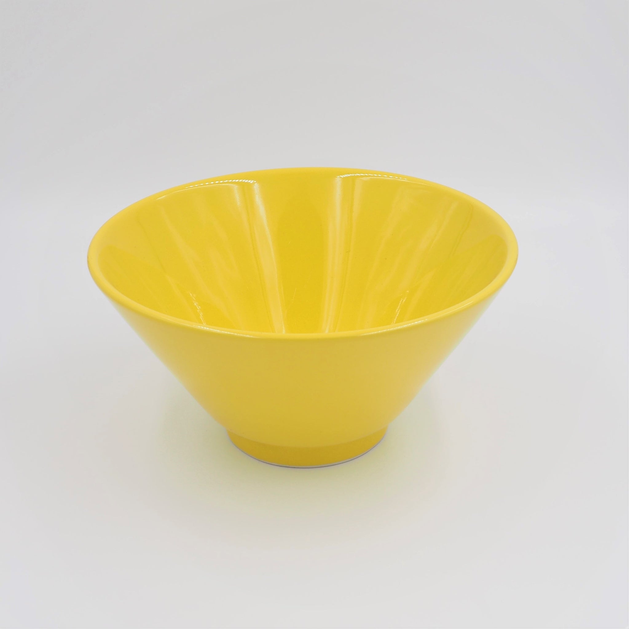 V-Shape Ramen Bowl - Large (Yellow) 58 fl oz.