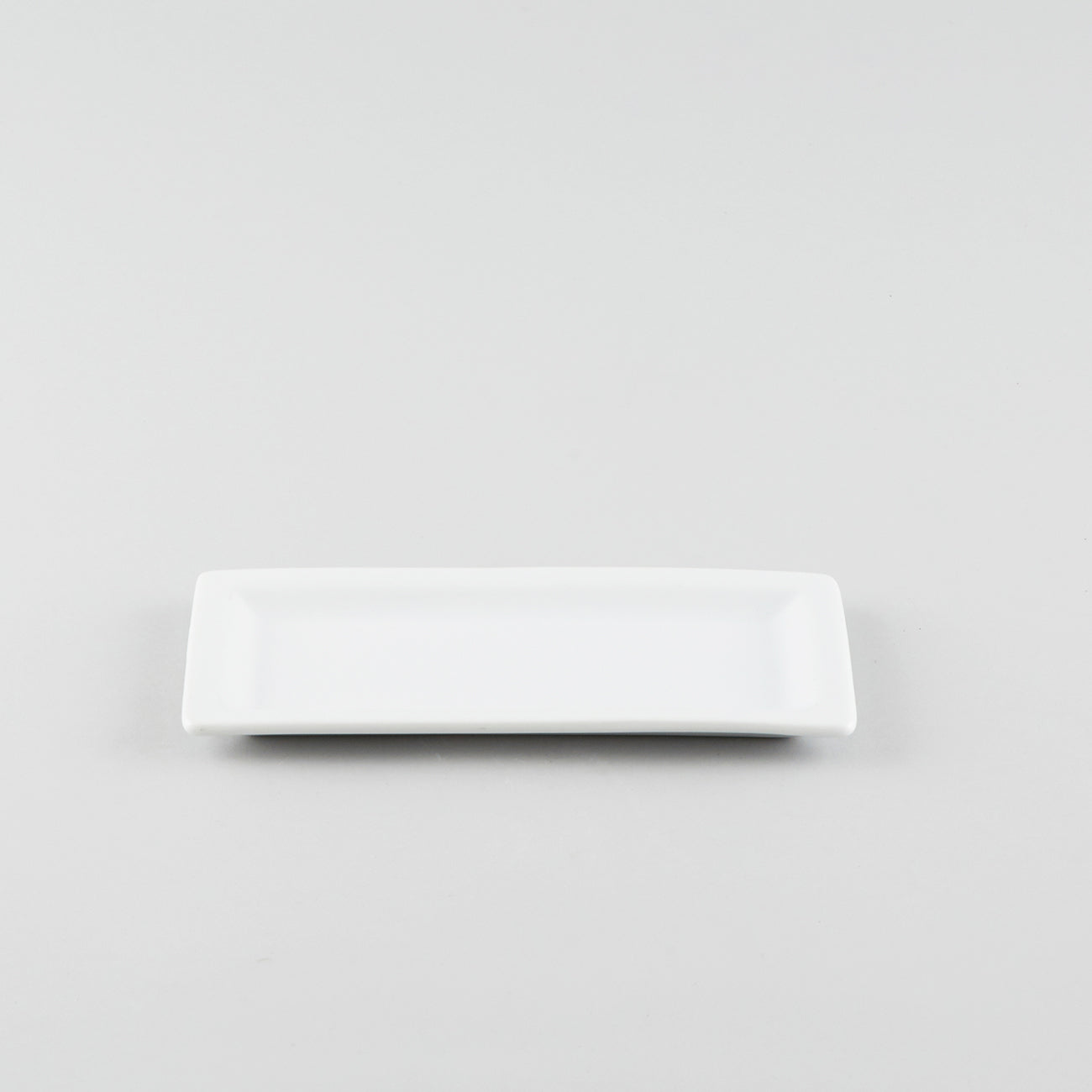 Rectangle Plate with Raised Rim - White – KOYO